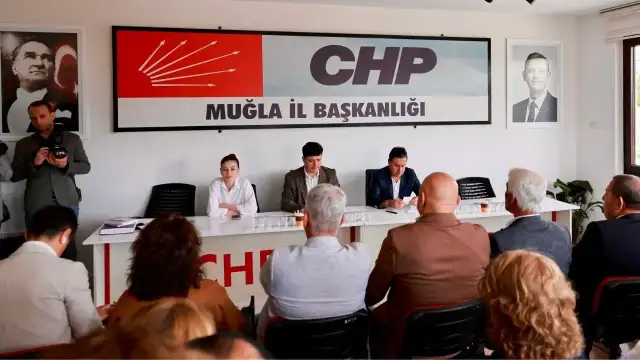 CHP Muğla örgütlerinden Özgür Özel'e destek açıklaması