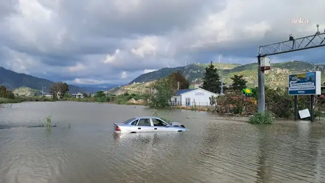 Hatay’da sel mağdurları: Yatacak yerimiz yok; kimse sesimizi duymuyor