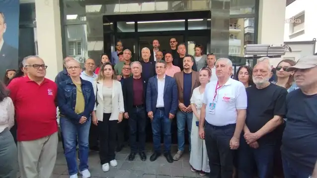 İzmir Barosu'ndan CHP'ye destek ziyareti: Bu bir rejim sorunudur