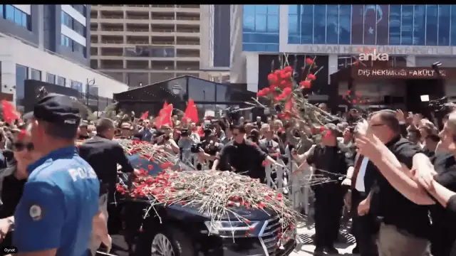 CHP Genel Merkezi'nde "Halkla Bayramlaşma" programı: Kemal Kılıçdaroğlu genel merkeze geldi