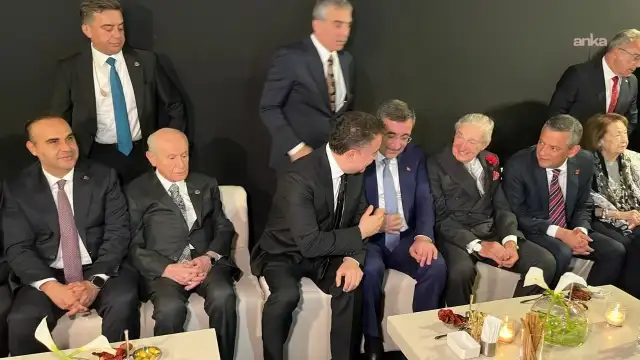 Yılmaz, Özel, Bahçeli ve Babacan Koç Holding etkinliğinde buluştu