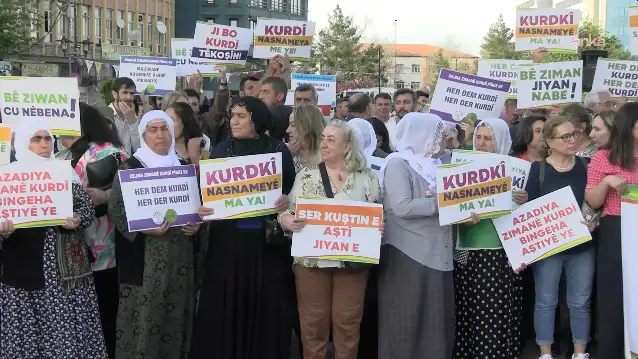 Diyarbakır'da Kürt Dil Bayram kutlandı