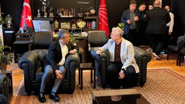 Mansur Yavaş, Özgür Özel’i Meclis’te ziyaret etti