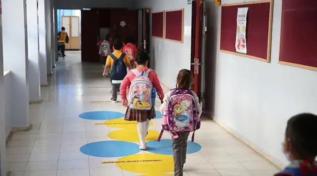 TÜİK: Türkiye'de eğitim süresi geriledi