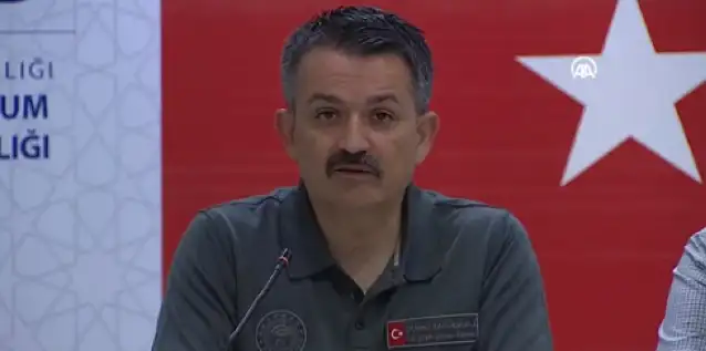 Bekir Pakdemirli: Yunanistan'ın uçak talebi var, değerlendirmeye çalışıyoruz