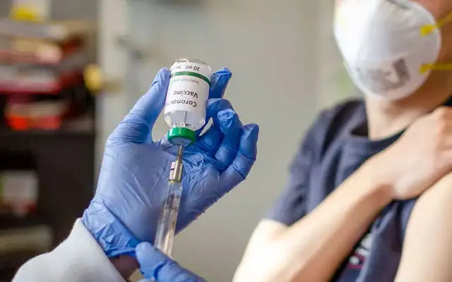 TTB, aşı karşıtı 20'den fazla doktor hakkında disiplin süreci başlattı