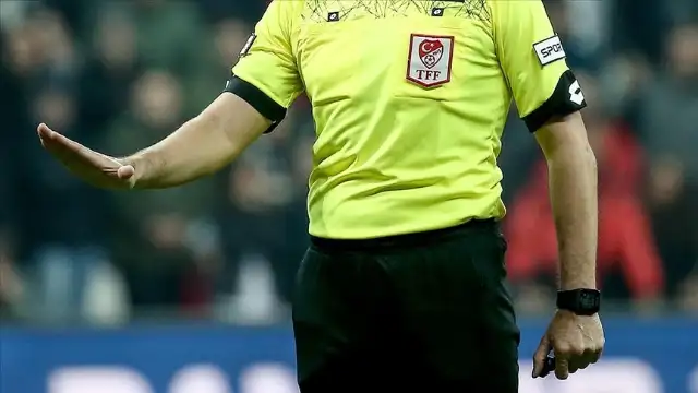 Süper Lig'de 33. hafta maçlarını yönetecek hakemler açıklandı