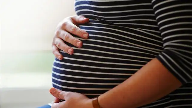 İki rahminde iki bebek taşıyor