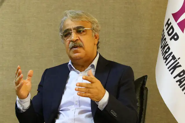 HDP Eş Genel Başkanı Mithar Sancar: "Müzakere ve diyalog istiyoruz"