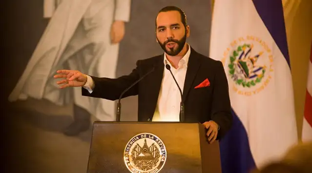 El Salvador Devlet Başkanı Bukele, Bitcoin alımlarına devam edeceklerini söyledi