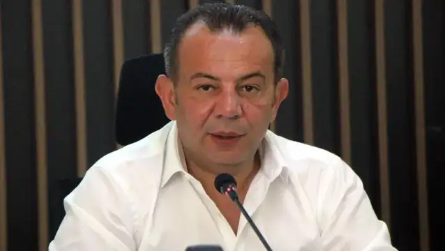 Bolu Belediye Başkanı Özcan ve beraberindeki 13 kişi gözaltına alındı