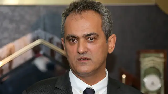 Milli Eğitim Bakanı Özer: Çırak ve kalfa sayısında 1 milyon 15 bin ile hedefimizi aştık
