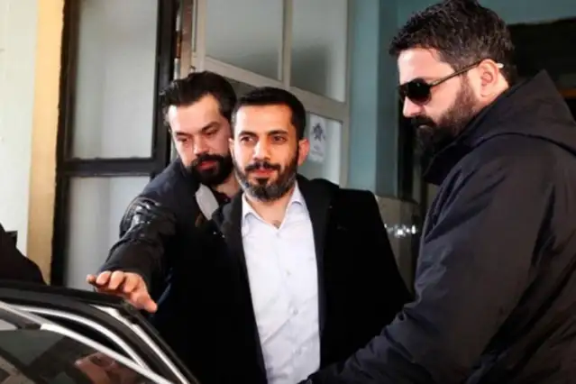 Gazeteci Mehmet Baransu'ya FETÖ'den verilen 13 yıl 6 ay hapis cezası onandı