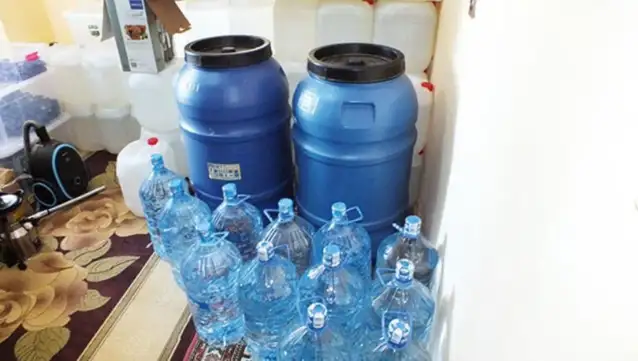 Sahte içki nasıl anlaşılır? Sahte içki zehirlenmesi belirtileri nelerdir? Sahte içki öldürür mü?