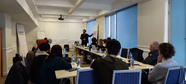 Samsun'da yeni medya eğitimi yapıldı: "Okulda 4 yılda göremediğimiz bilgileri burada bulduk"