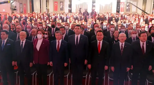 Güçlendirilmiş Parlamenter Sistem metnine 6 parti imza attı