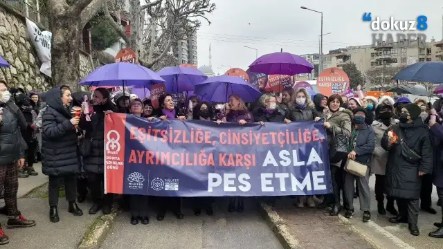 Kadınlar 8 Mart'ta tüm yurtta alanlarda: "Dünyayı yerinden oynatacağız"