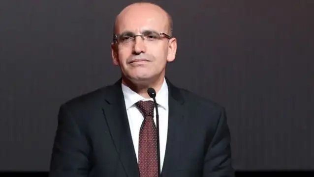 Mehmet Şimşek'e yakın kaynaktan iddialara yanıt: "Gündeminde siyaset yok"