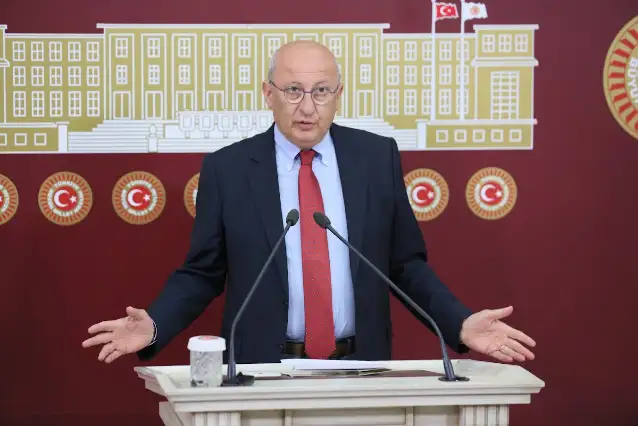 Çakırözer: Cezasızlık gazetecilere saldırıları arttırıyor
