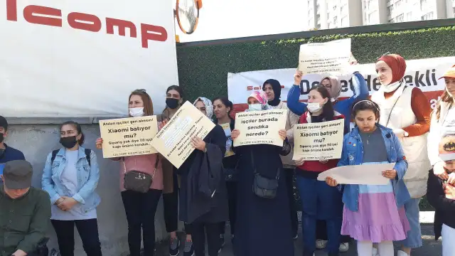 İşten atılan Xiaomi Salcomp işçileri fabrika önünde eylemlerini 22. gününde sürdürdü