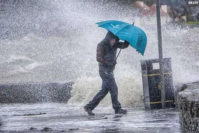 Meteorolojiden İzmir'e turuncu uyarı