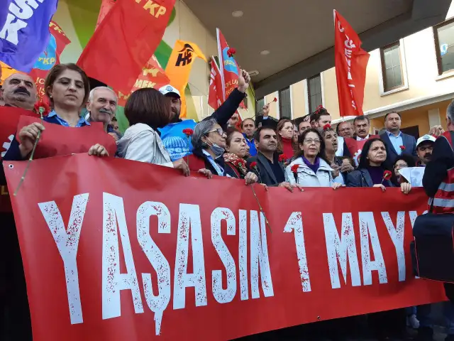 İstanbul'da geçmiş 1 Mayıs kutlamalarında hayatını kaybedenler anıldı
