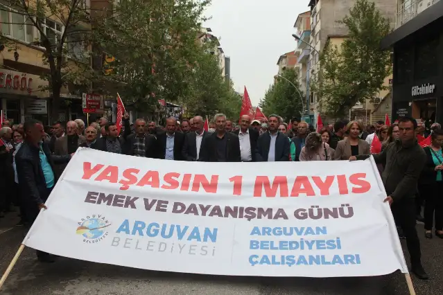 1 Mayıs Emek ve Dayanışma Günü Malatya’da Coşkuyla Kutlandı