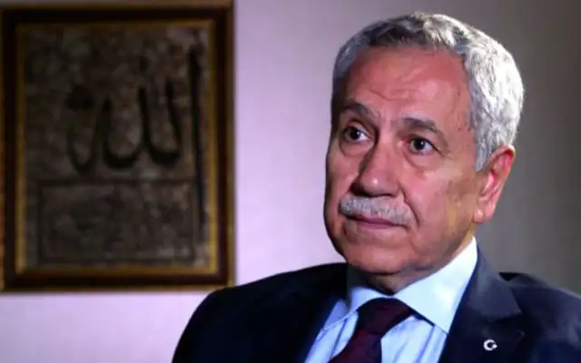 Bülent Arınç'tan İmamoğlu değerlendirmesi: Erken öten horozun başını keserler