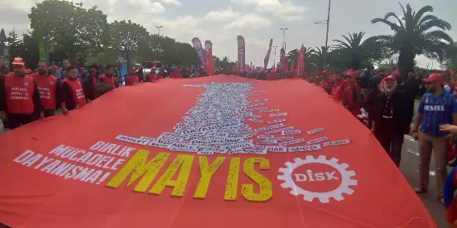 İstanbul'da Taksim ve Maltepe Meydan'ında 1 Mayıs İşçi ve Emekçi Bayramı kutlandı