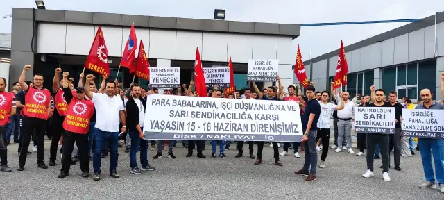 DİSK üyesi sendikalar 15-16 Haziran Direnişi'nin 52'nci yıl dönümünde anma etkinliği düzenledi