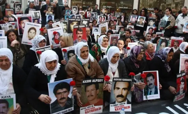 Cumartesi Anneleri eylemlerinin 901. haftasında