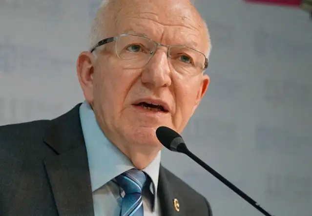 Kaboğlu: Anayasanın uygulanmaması karşısında HSK’yı harekete geçirmek için gensoru önergesi bile verilemiyor