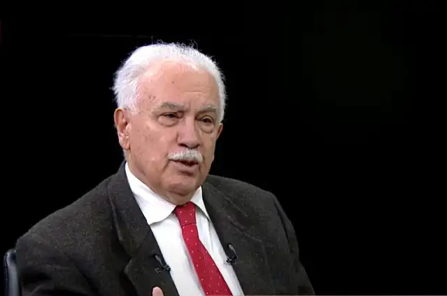 Vatan Partisinden LGBT propagandasına ceza yaptırımı içeren kanun önerisi