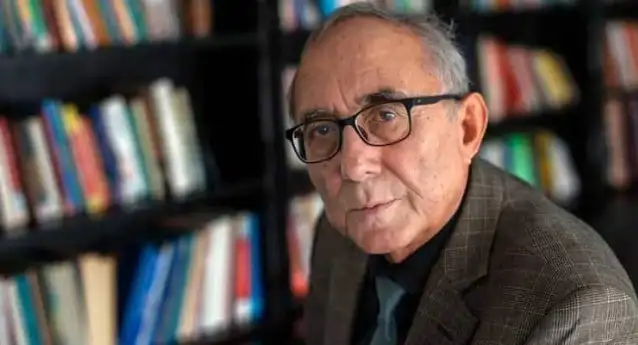 İstanbul Aydın Üniversitesi, trollerin hedef gösterdiği Behramoğlu’nun işine son verdi