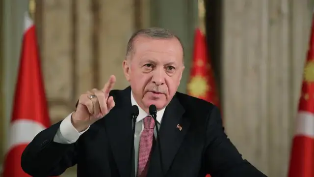 Erdoğan'dan sürpriz toplantı: AKP yöneticileri seçim gündemiyle bir arada