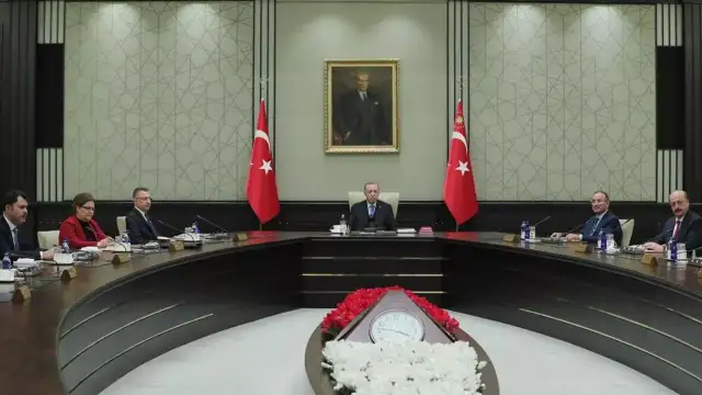 Kabine toplanıyor: Milyonlarca KYK'lının gözü toplantıdan çıkacak sonuçta