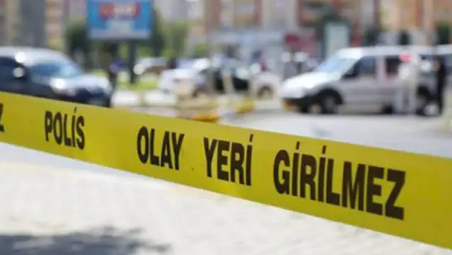 Esenyurt’ta park kavgasında yumruk ve tekmeler havada uçuştu!