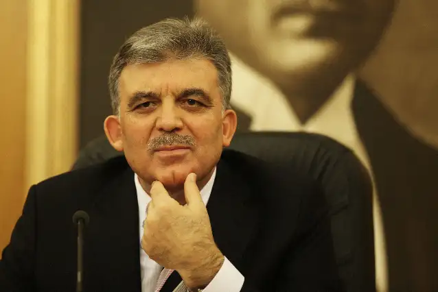 Abdullah Gül için yeni iddia: "üç partiyi birleştirip aday olacak..."