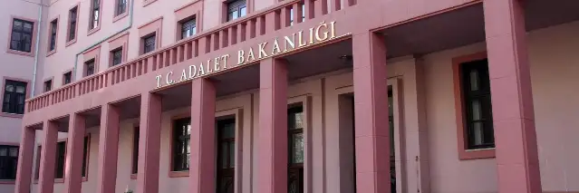 Adliye çalışanları da adaletin peşinde: "90 alanlar mülakatta elenmiş"