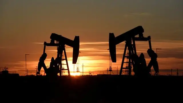 Brent petrol Orta Doğu'da ateşkes haberleriyle yüzde 3'ün üzerinde düştü