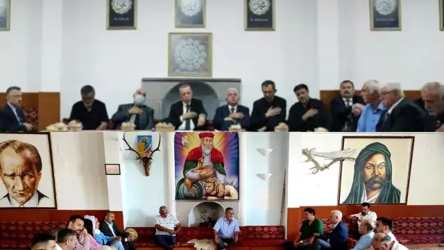 Skandal iddia! Erdoğan geldi diye Hz. Ali, Hacı Bektaş, Atatürk fotoları yan duvara kaydırıldı!Erdoğan "post"a oturtuldu