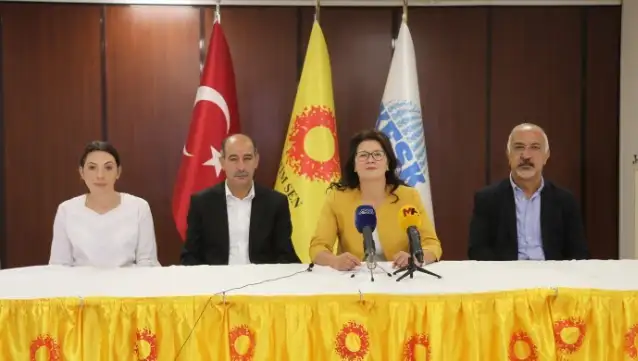 Eğitim-Sen Öğretmenlik Meslek Kanunu’nun iptal edilmesi için AYM ve Meclis’e  çağrıda bulundu