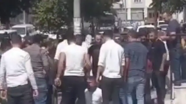 İstanbul'da anadil eylemine ters kelepçe: 9 gözaltı