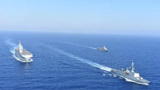 Cezayir ve Rusya donanmaları Akdeniz'de deniz tatbikatı yapacak