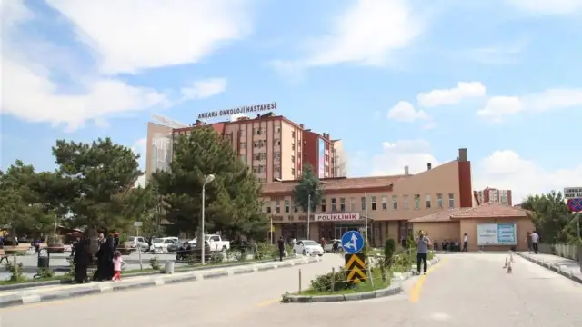 AKP kamu hastanelerinde geri adım attı: Hastaneler kapatılmıyor