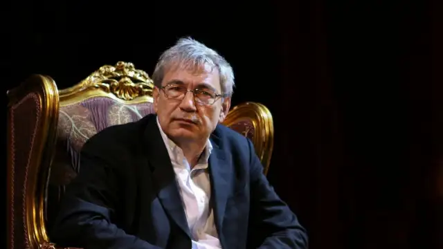 Orhan Pamuk: Ülkemizin şu anda yaşadığı en rezil durum fakirliktir