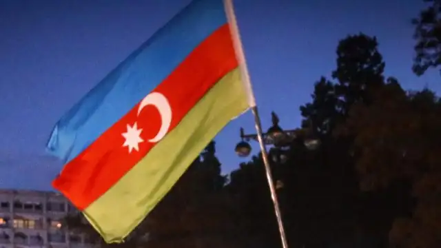 İran'daki Azerbaycan Büyükelçiliğine silahlı saldırı