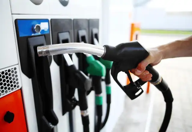 Motorine zam geldi: Litre fiyatı İstanbul'da 60 lirayı aştı