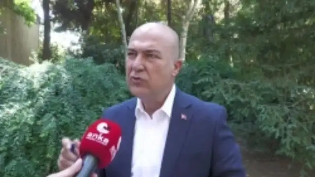 Murat Bakan: 10 Kasım'da okullara Atatürk'ün fotoğrafını yanına Erdoğan'ın fotoğrafını asmanın anlamı ne?