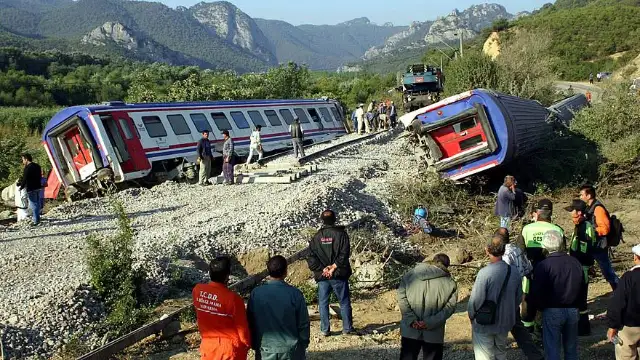 Anayasa Mahkemesi, Pamukova’daki tren kazası kararını açıkladı: Tazminat ödenecek